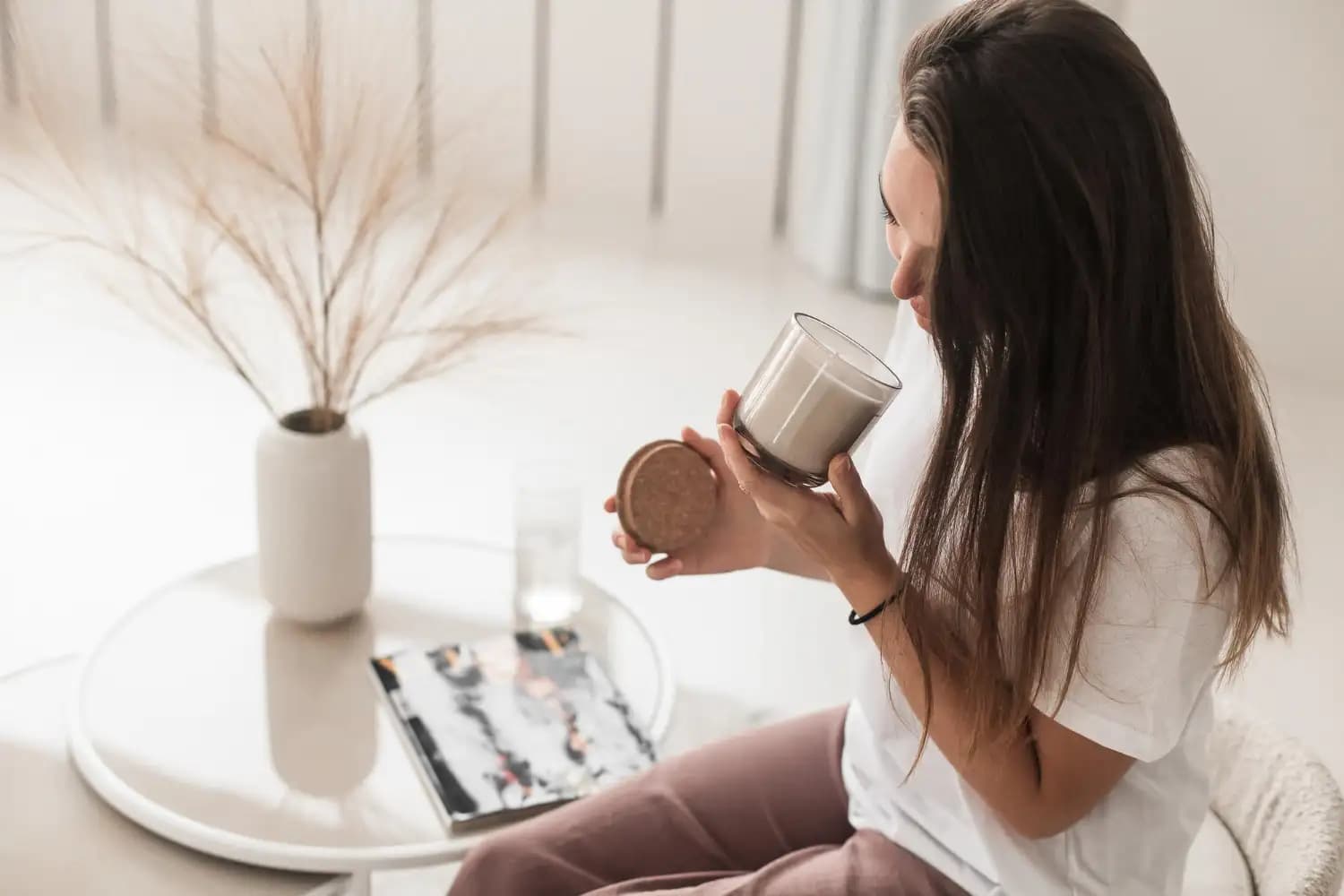 Room aroma diffuser